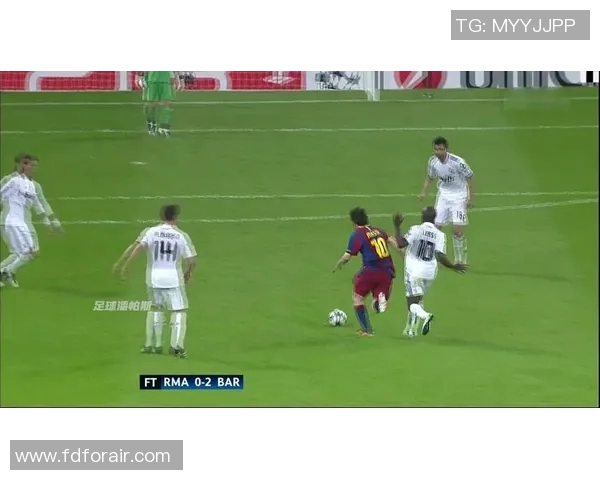 巴萨宣布梅西离队皇马展开挖角战略